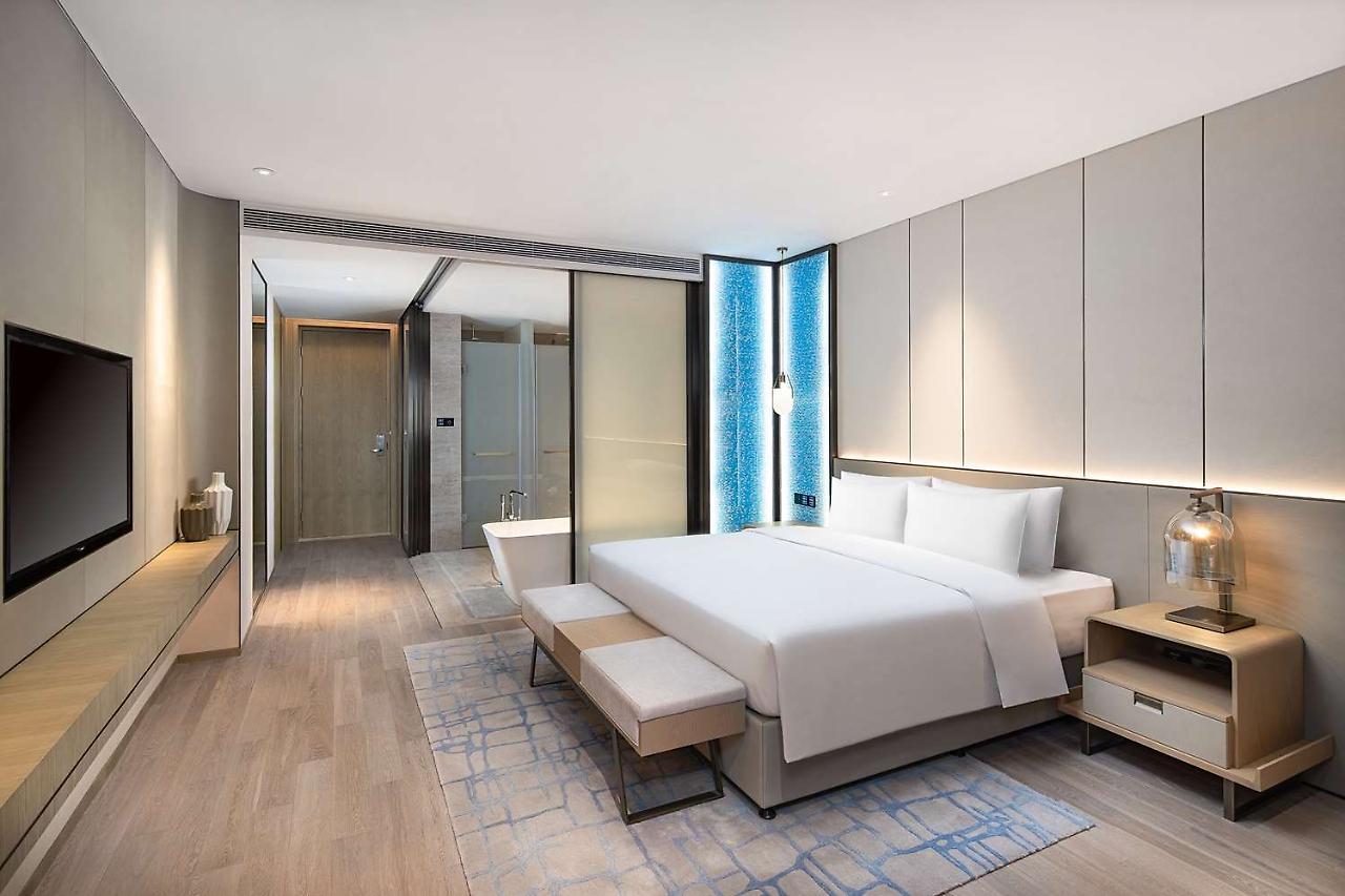 Radisson Blu Hangzhou Xintiandi Экстерьер фото